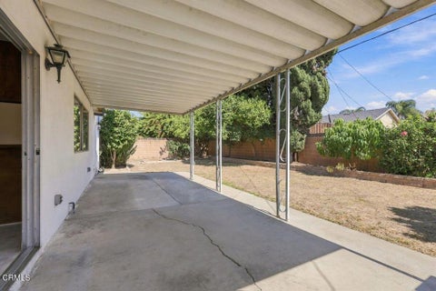 Tiny photo for 922 Olympia Avenue, Ventura, CA 93004 (MLS # V1-39004)