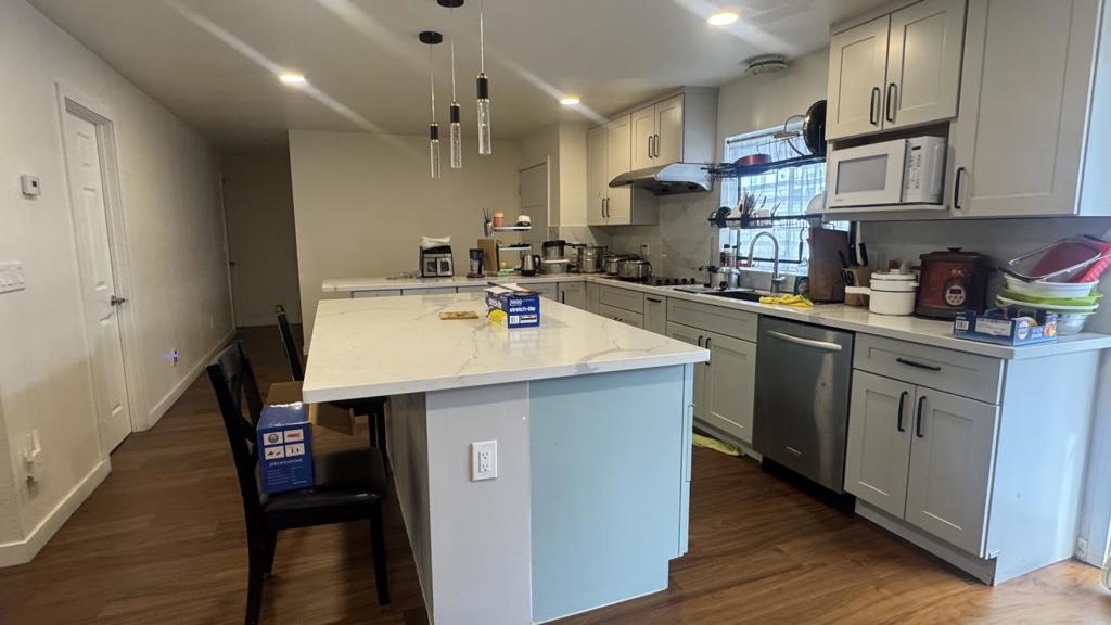 1225 Vienna Drive 321