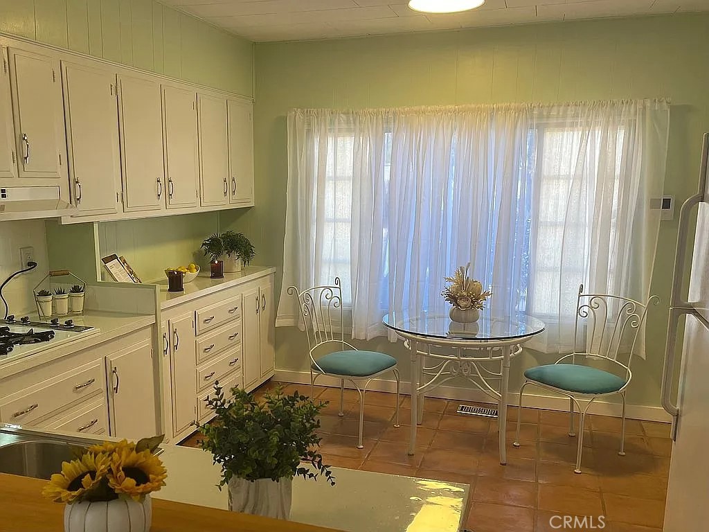 Safari Park (33493) - Manufactured In Park