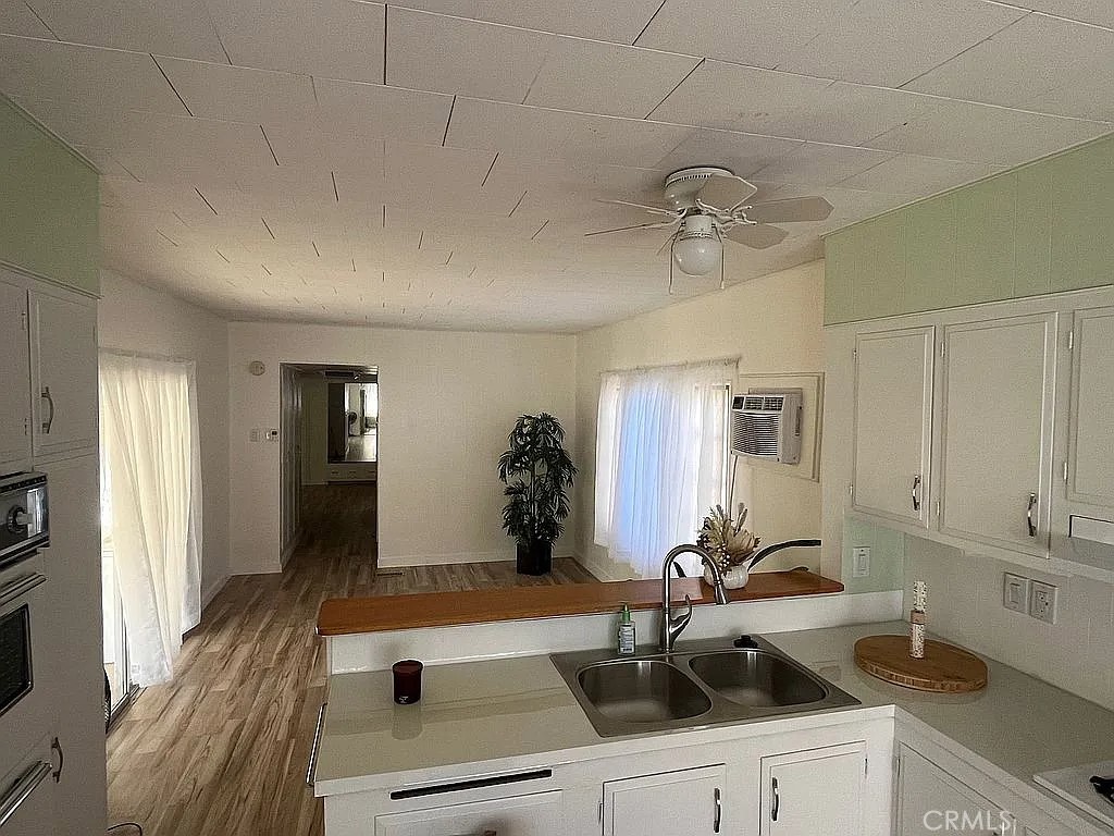 Safari Park (33493) - Manufactured In Park