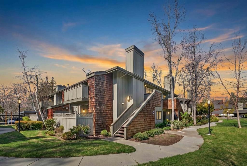 Photo of 2012 La Terrace Circle, San Jose, CA 95123 (MLS # ML82037007)