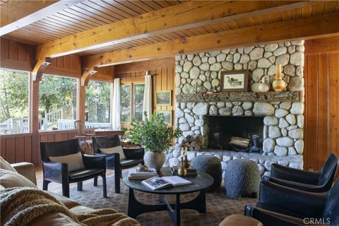 Photo of 28819 North Shore Rd, Lake Arrowhead, CA 92352 (MLS # IG26176974)