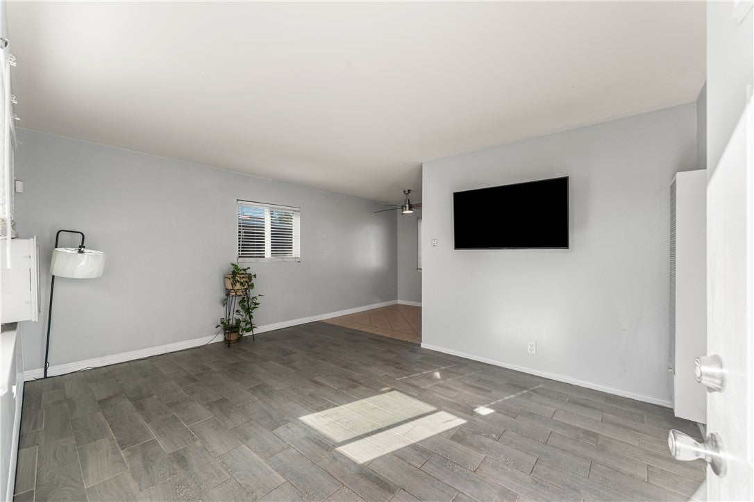 38457 31st E