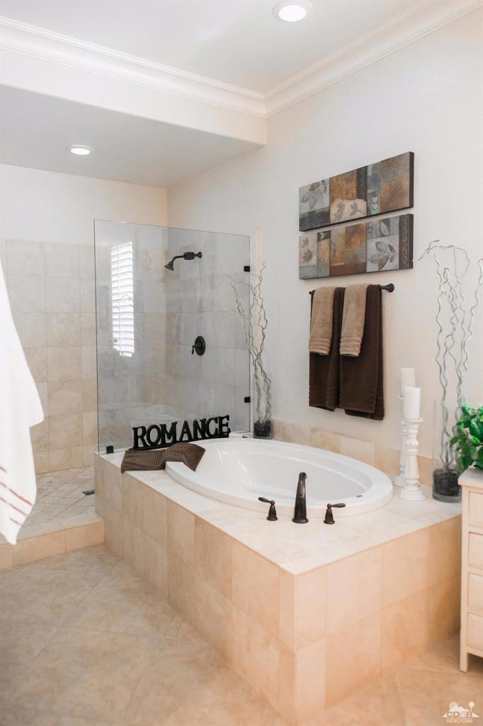 Rancho Santana - Residential