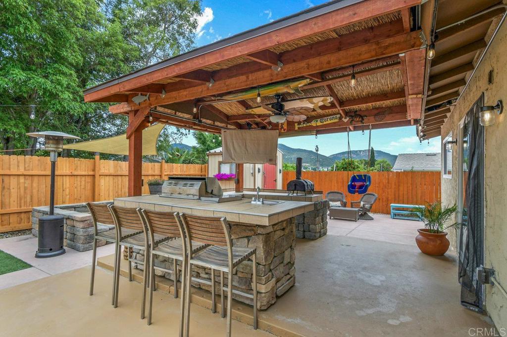 8409 Carlton Oaks Dr