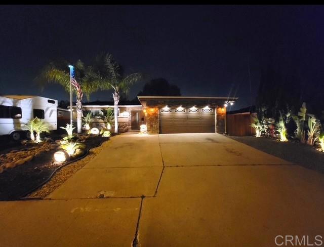 8409 Carlton Oaks Dr