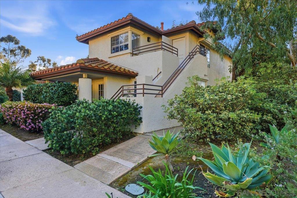 4829 Bella Pacific Row 116