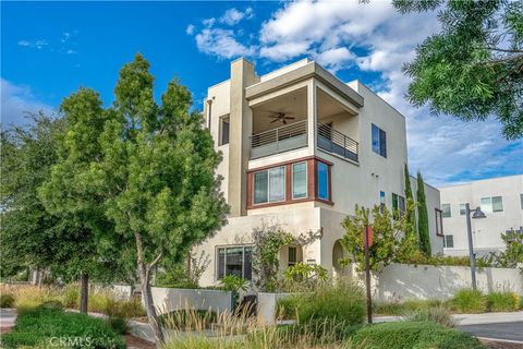 Photo of 177 Frame, Irvine, CA 92618 (MLS # OC25260463)