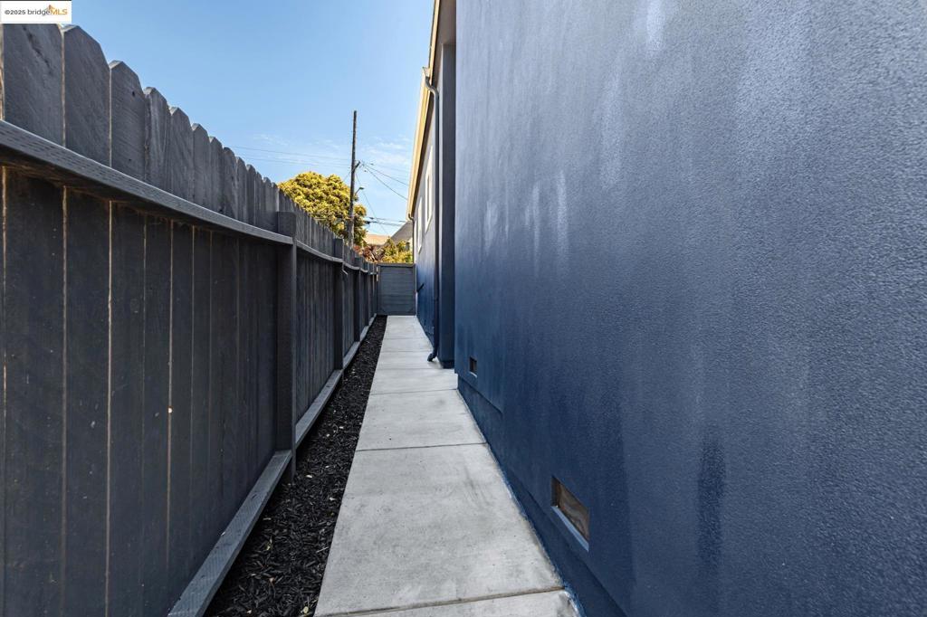 MAXWELL  PARK - Residential