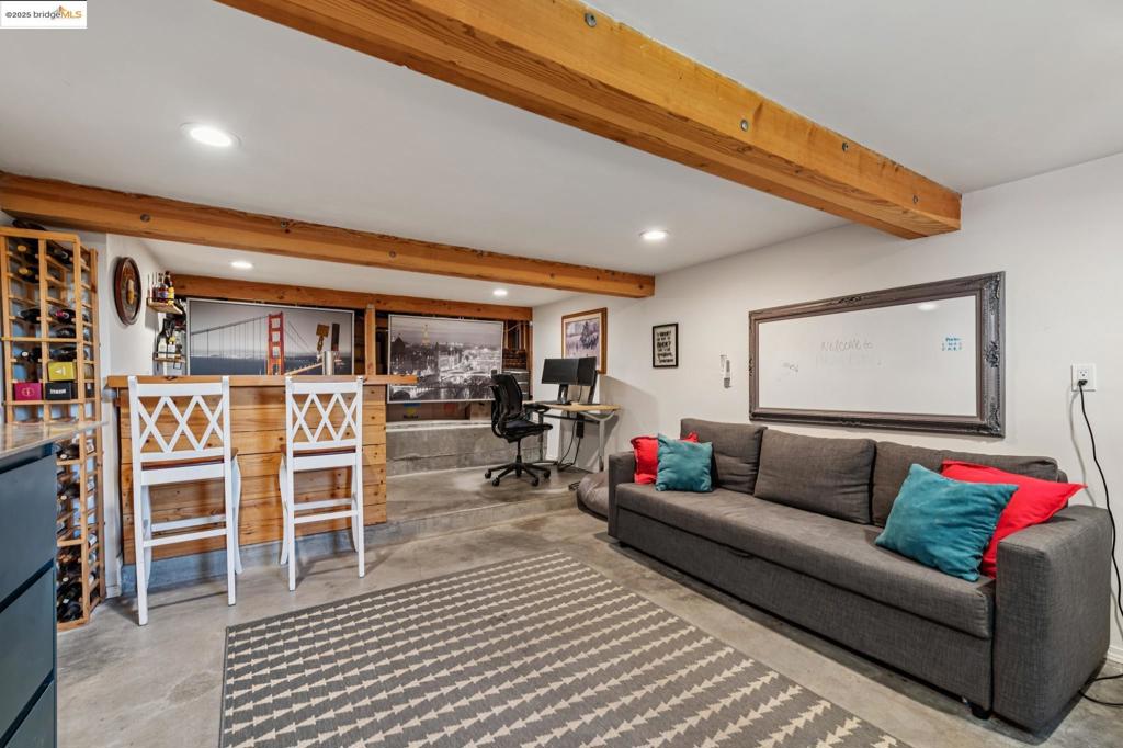 MAXWELL  PARK - Residential