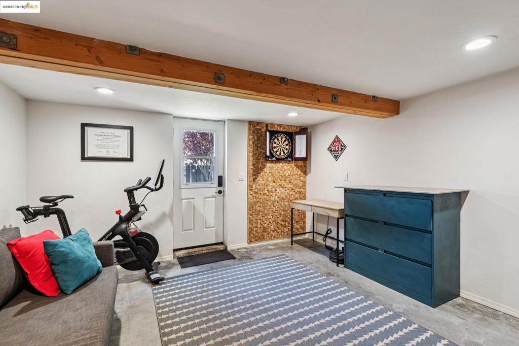MAXWELL  PARK - Residential