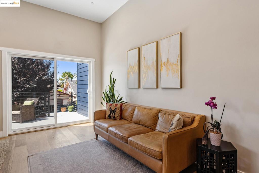 MAXWELL  PARK - Residential