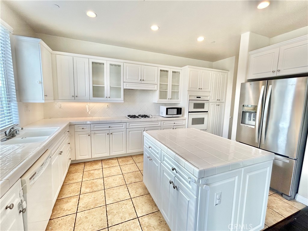 8284 E Loftwood Lane