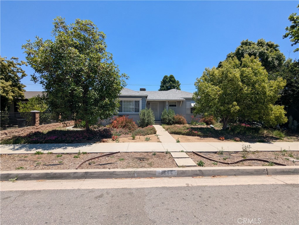 6944 Lindley