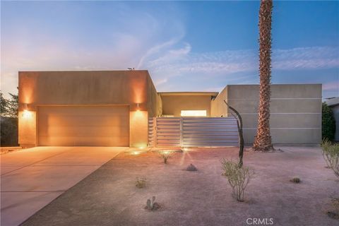 Photo of 67668 El Sombrero Ln, Desert Hot Springs, CA 92241 (MLS # OC26023332)