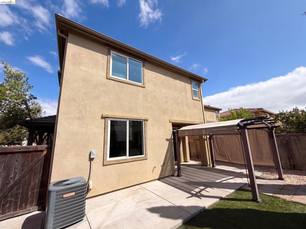 2491 Chuck Hammond Dr