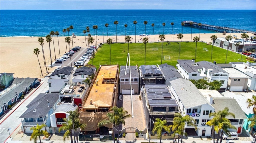 920 E Oceanfront