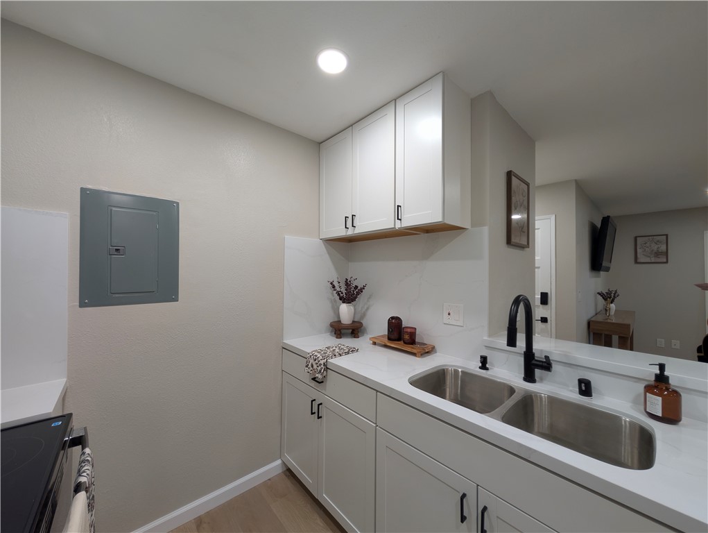 2501 W Sunflower Avenue J10