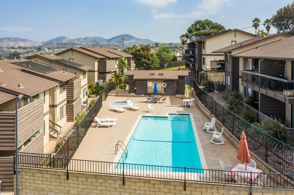 Del Cerro - Residential