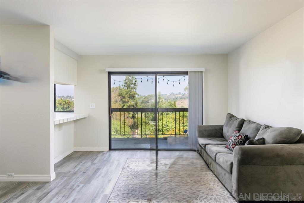 Del Cerro - Residential