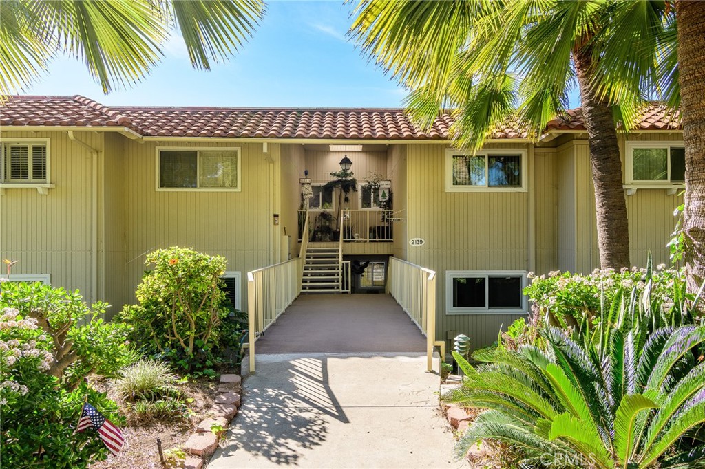 2139 Ronda Granada B