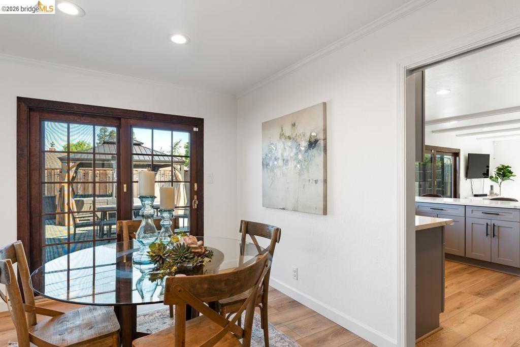 5179 5179 Paul Scarlet DR