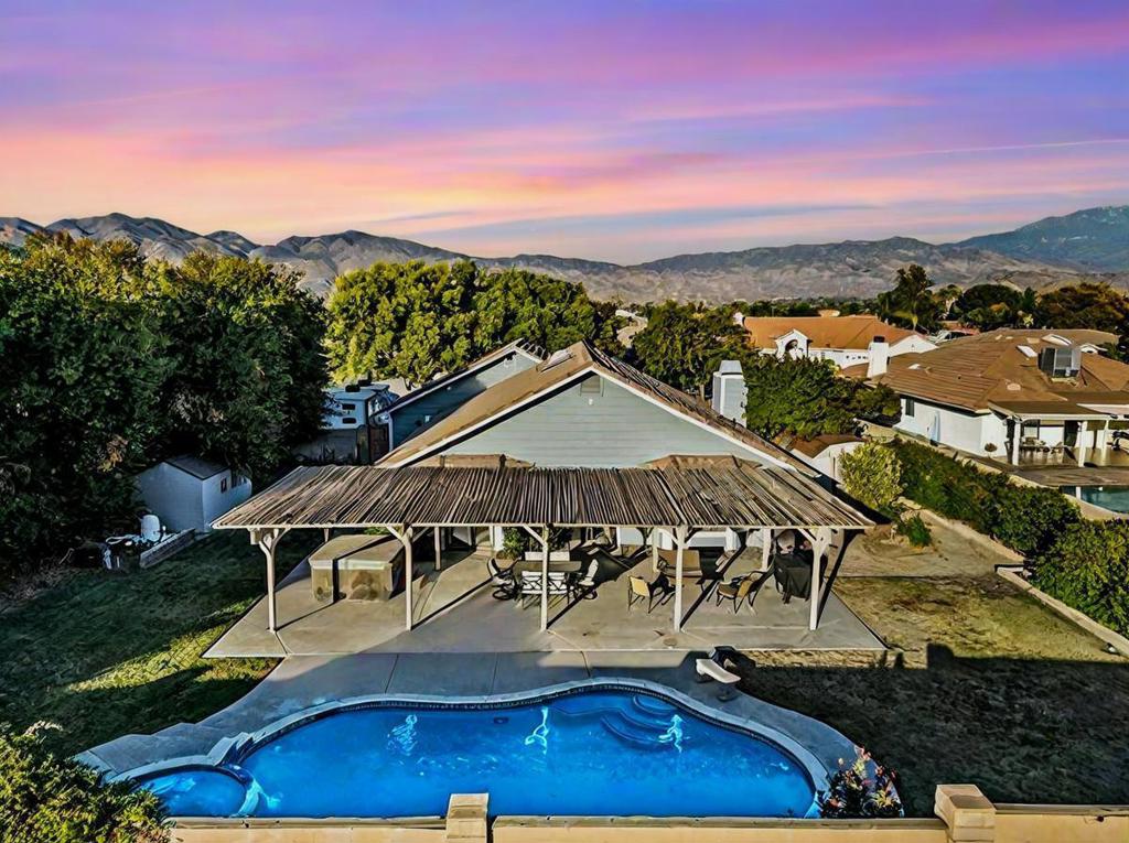 3773 English Drive