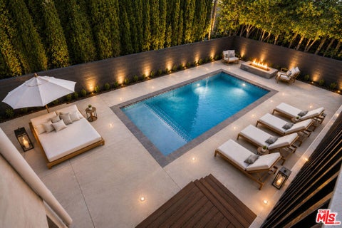 Photo of 12518 W Sunset Boulevard, Los Angeles, CA 90049 (MLS # 26867967)