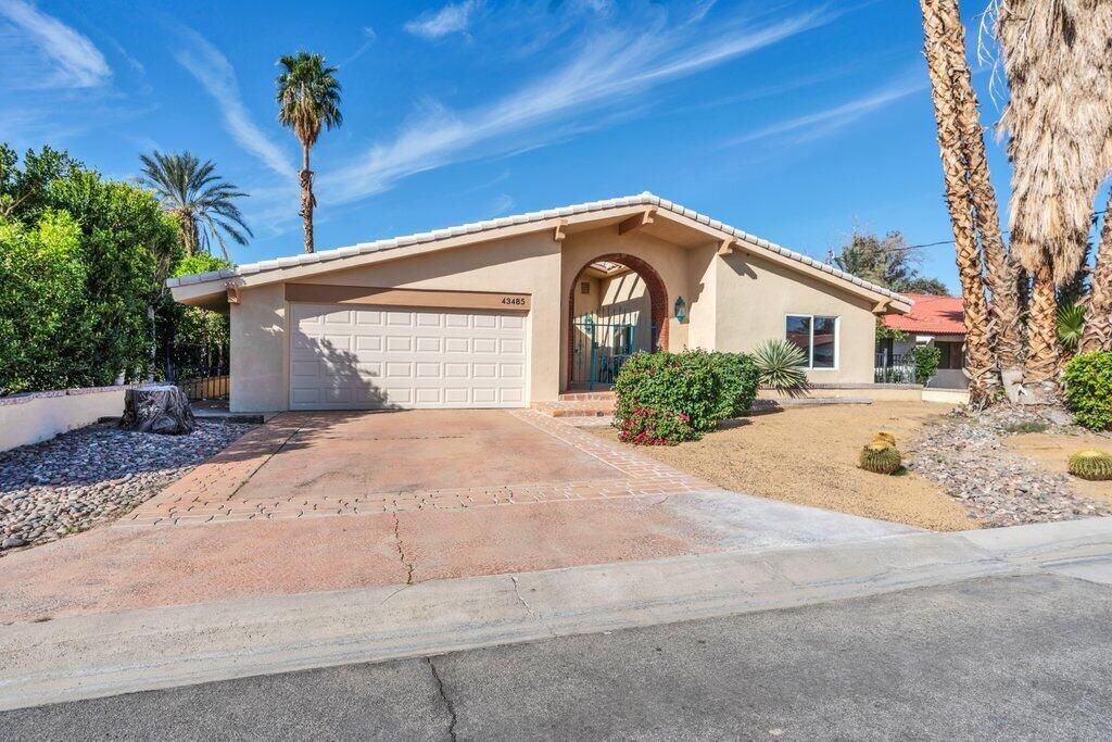 Photo of 43485 Texas Avenue, Palm Desert, CA 92211 (MLS # 219142732DA)