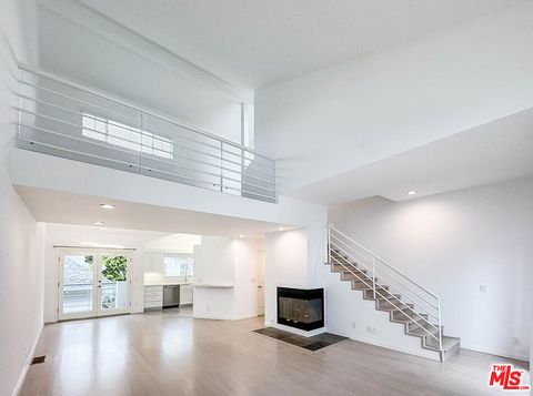 Photo of 3003 3rd Street #3, Santa Monica, CA 90405 (MLS # 26659915)