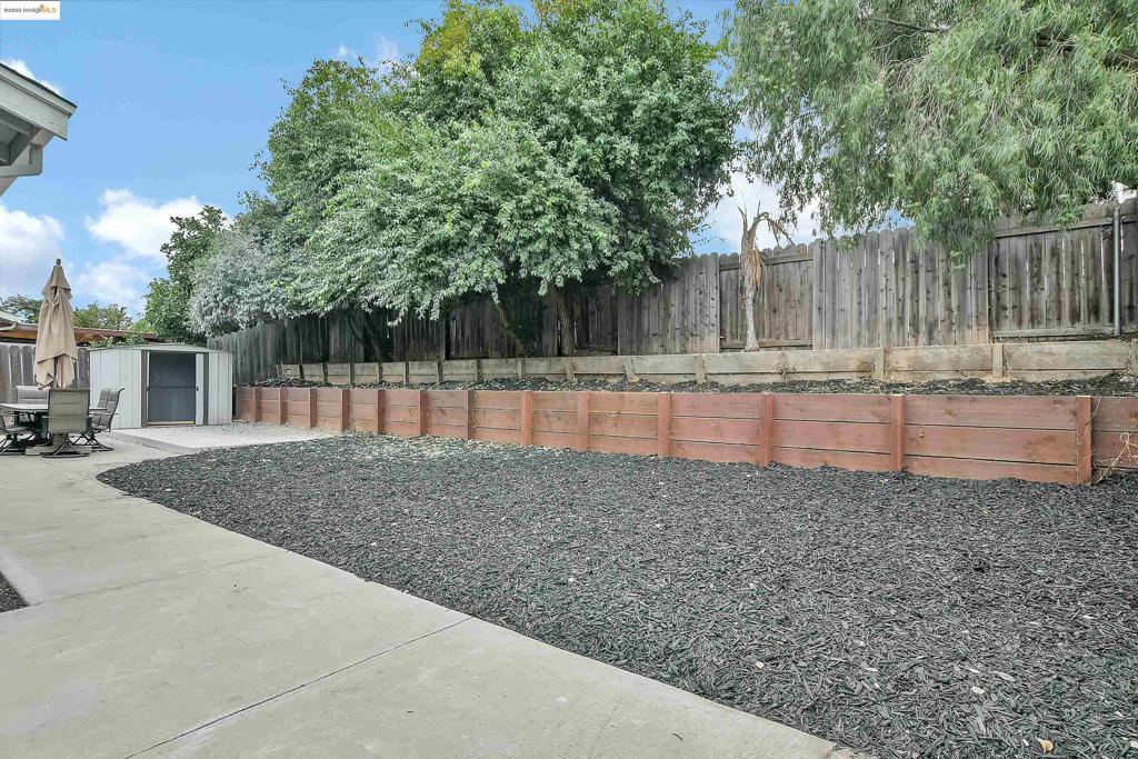 OAKLEY - Residential