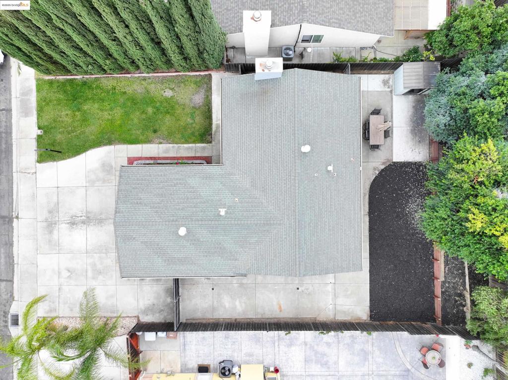 OAKLEY - Residential