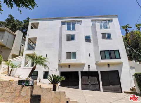Photo of 1754 Franklin Canyon Drive, Beverly Hills, CA 90210 (MLS # 25577801)