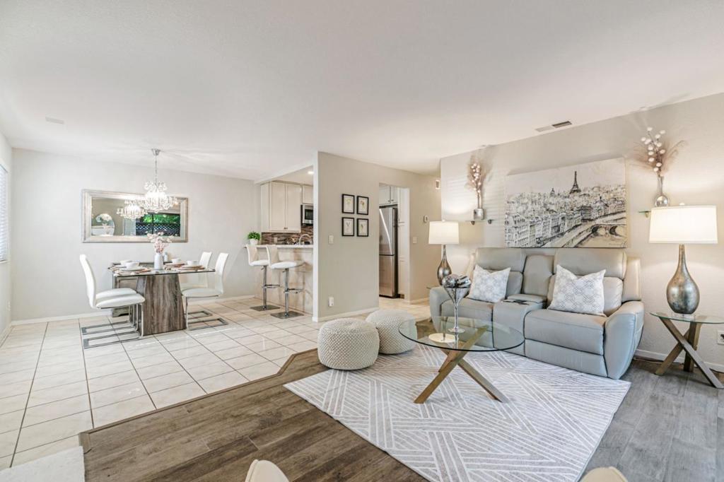 3400 La Terrace Circle
