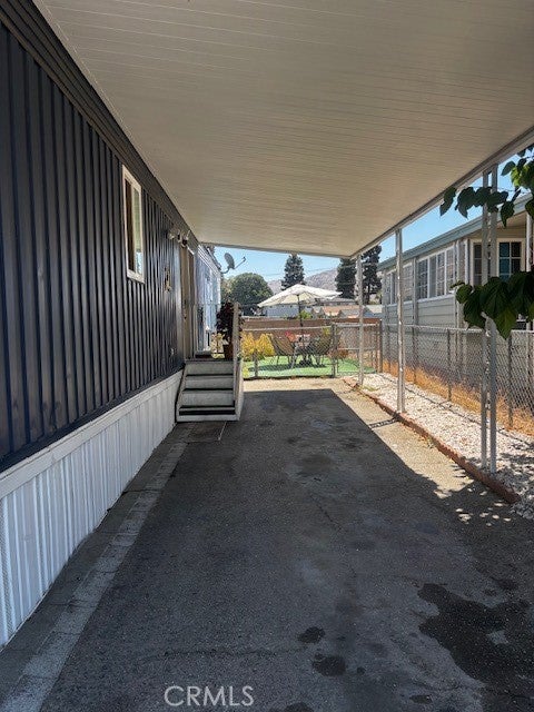 120 SIR DAMAS DR