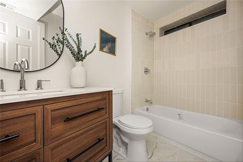 Tiny photo for 18204 Kingsdale Ave, Redondo Beach, CA 90278 (MLS # WS25224680)