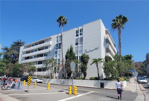 Photo of 7309 Franklin Avenue #406, Los Angeles, CA 90046 (MLS # SR26208262)