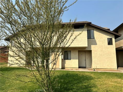 Photo of 4971 Brooks Street #3, Riverside, CA 92506 (MLS # CV25191036) Photo of 4971 Brooks Street #3, Riverside, CA 92506 (MLS # CV25191036)