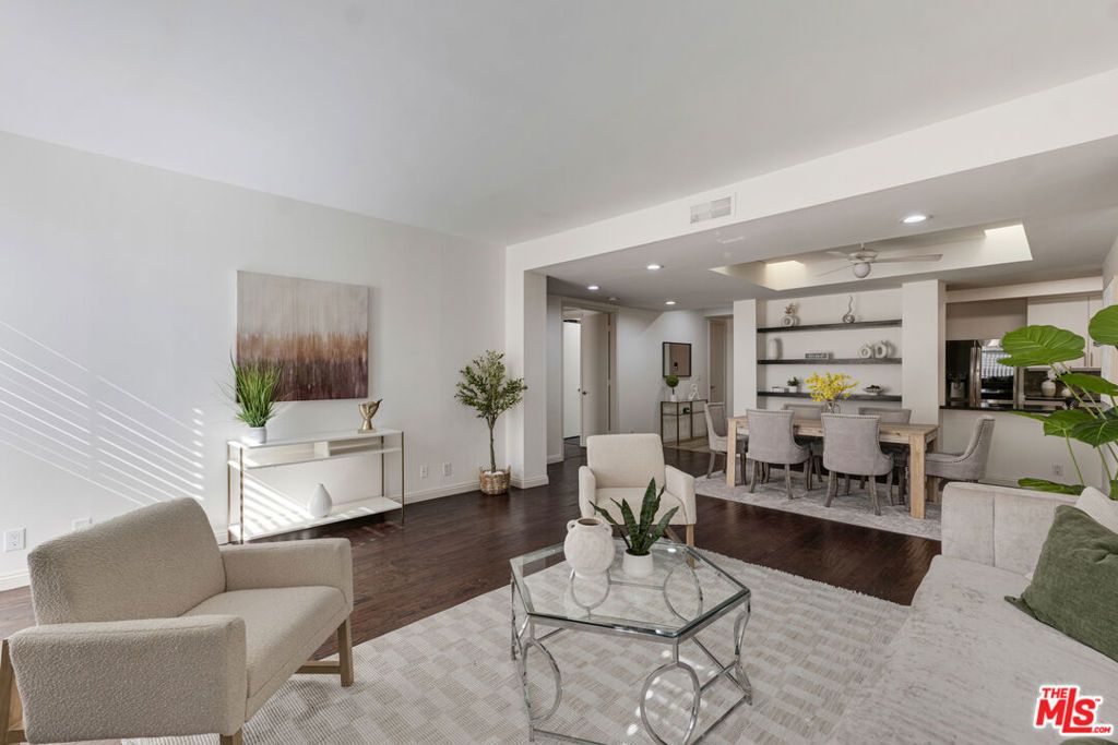 Photo of 235 S Tower Drive #305, Beverly Hills, CA 90211 (MLS # 26708639)