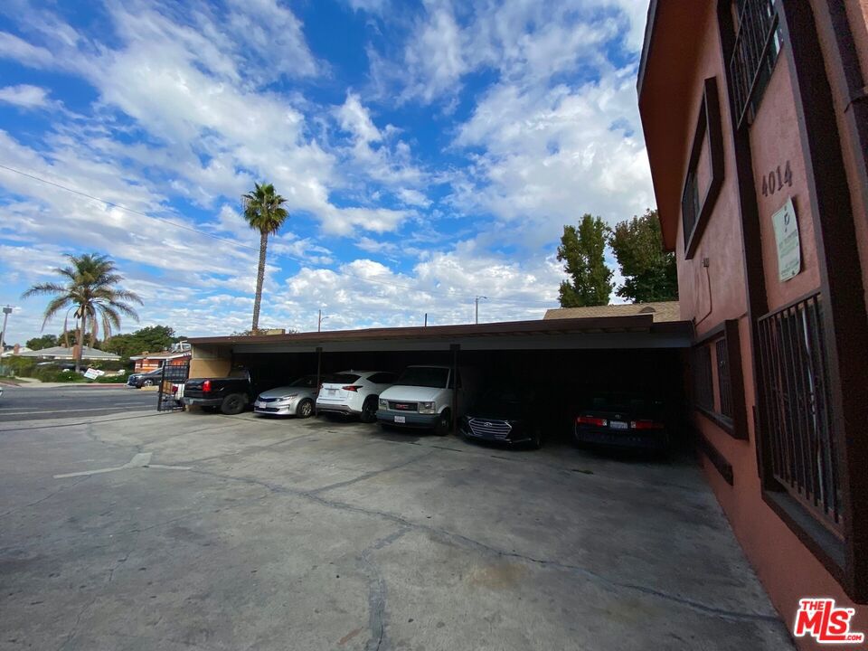 4014 E Alondra Boulevard