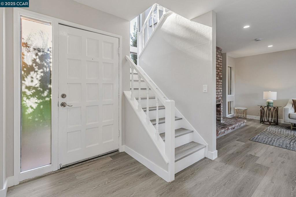 CUPERTINO - Residential