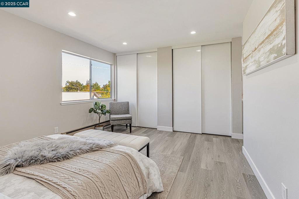 CUPERTINO - Residential