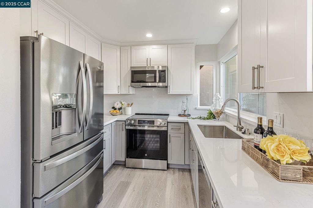 CUPERTINO - Residential