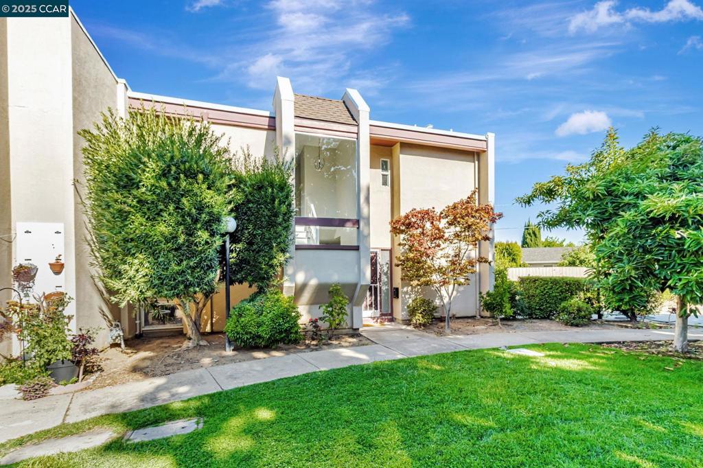 CUPERTINO - Residential