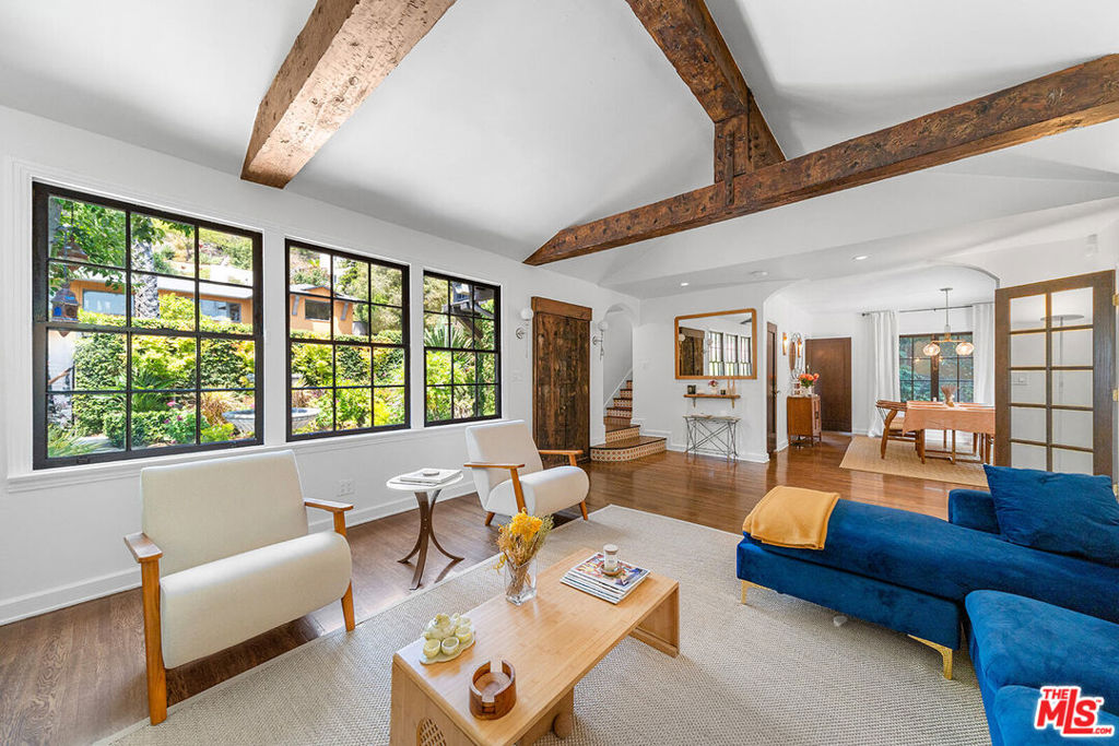 6626 Cahuenga Terrace