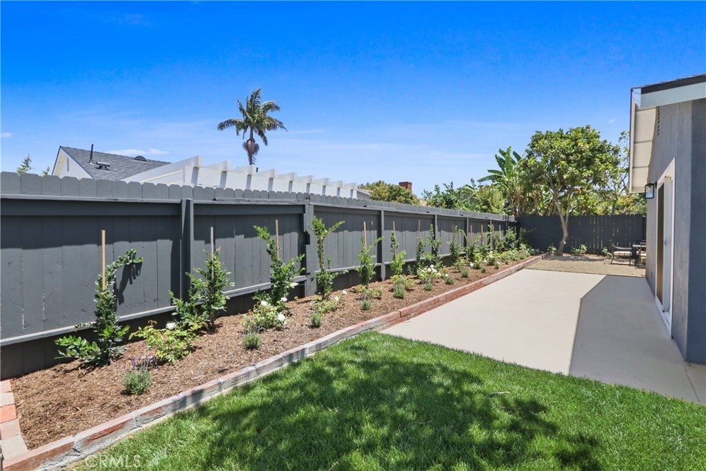 9281 Comstock, Huntington Beach CA 92646 - Photo 30