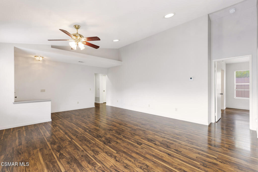 Varsity Park Patio-288 - 288 - Residential