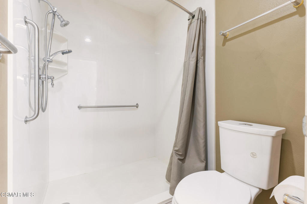 Varsity Park Patio-288 - 288 - Residential