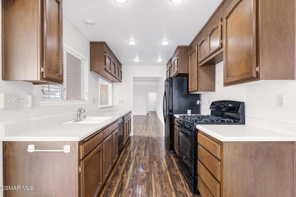 Varsity Park Patio-288 - 288 - Residential