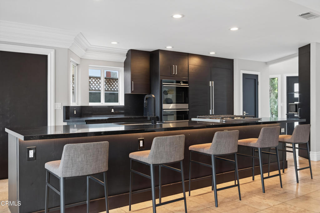 Properties 4 952 Peninsula Street